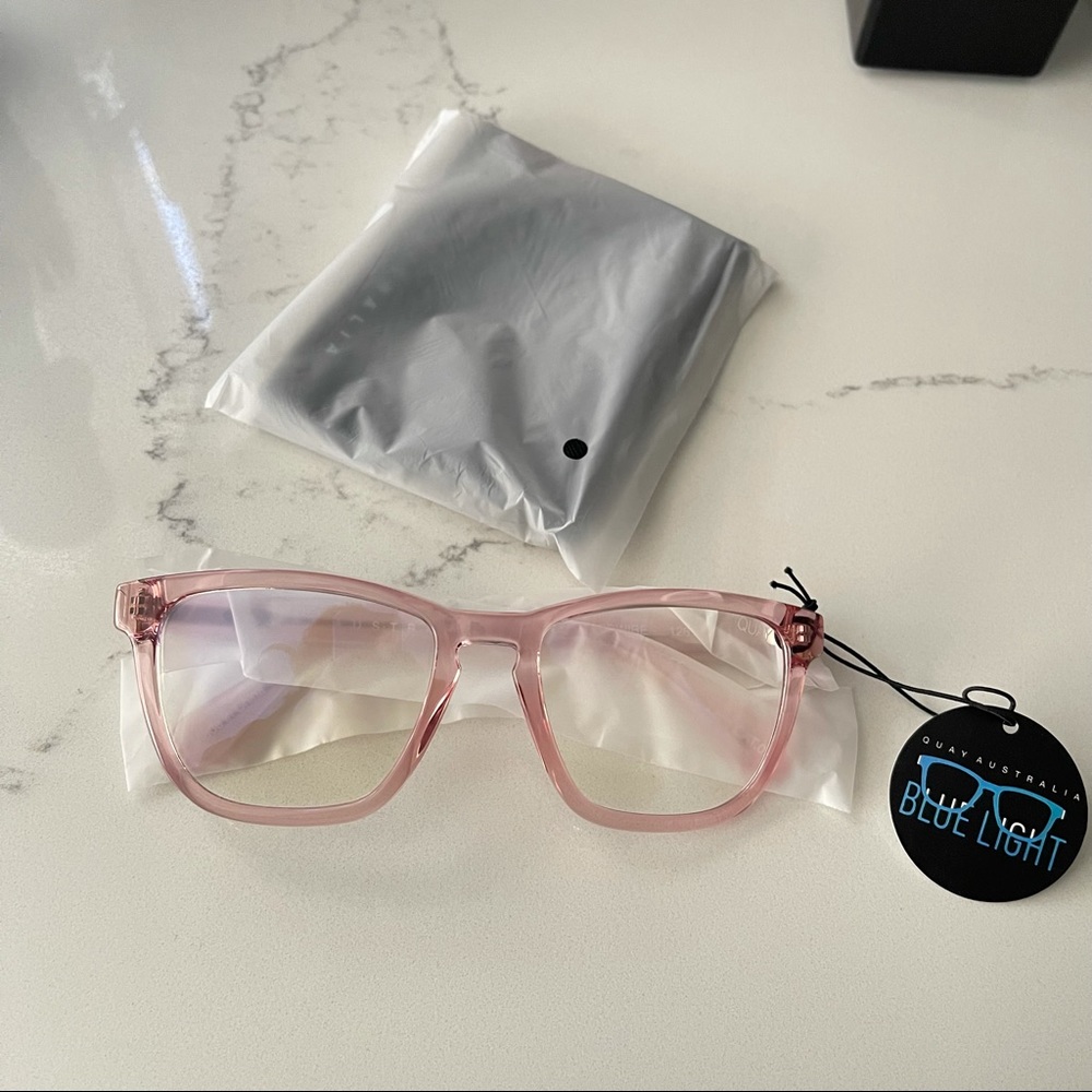 Quay Australia clear pink blue light glasses in hardwire